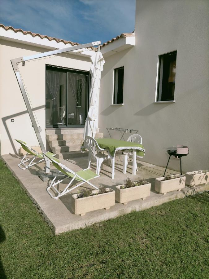 Hôtel Le Klelogi à Fontvieille Extérieur photo