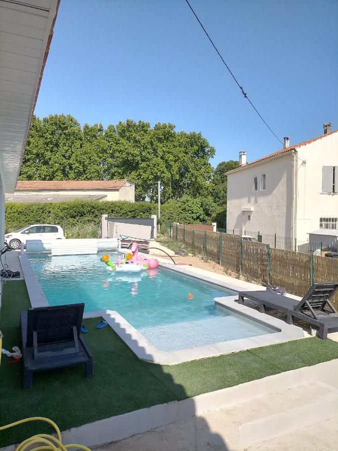 Hôtel Le Klelogi à Fontvieille Extérieur photo
